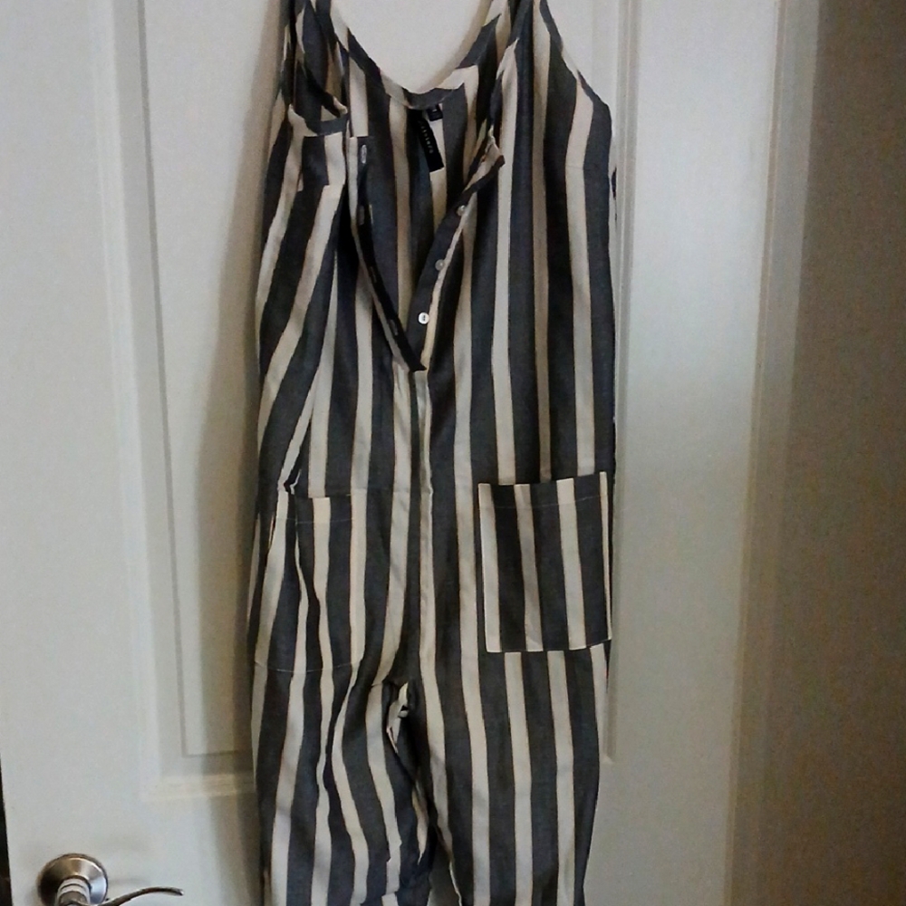 Chic Striped Jumpsuit in Black and White